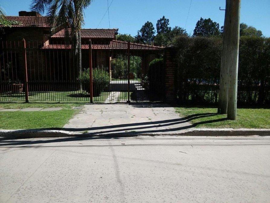 Los Pinos 217